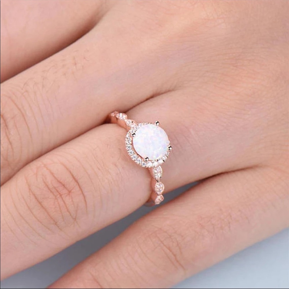 FASHION ROSE GOLD RING - Picture 4 of 4